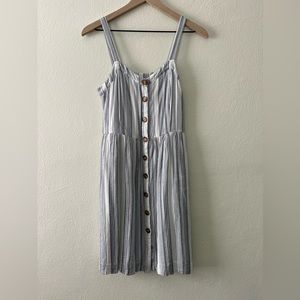 LOFT Sundress size 0, white w/blue stripe pattern, pockets